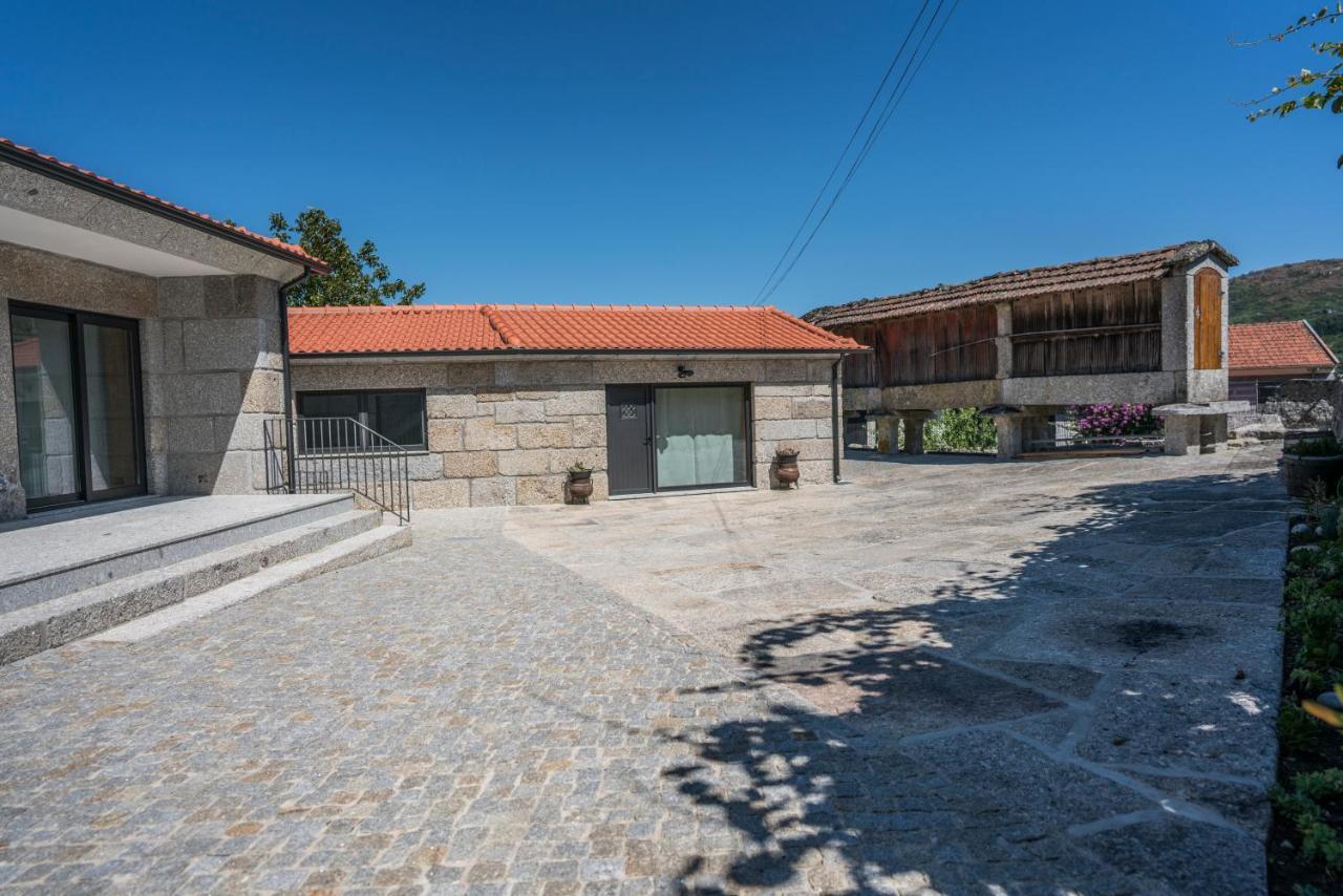 בית הארחה פאפה 	Casa Do Vale מראה חיצוני תמונה