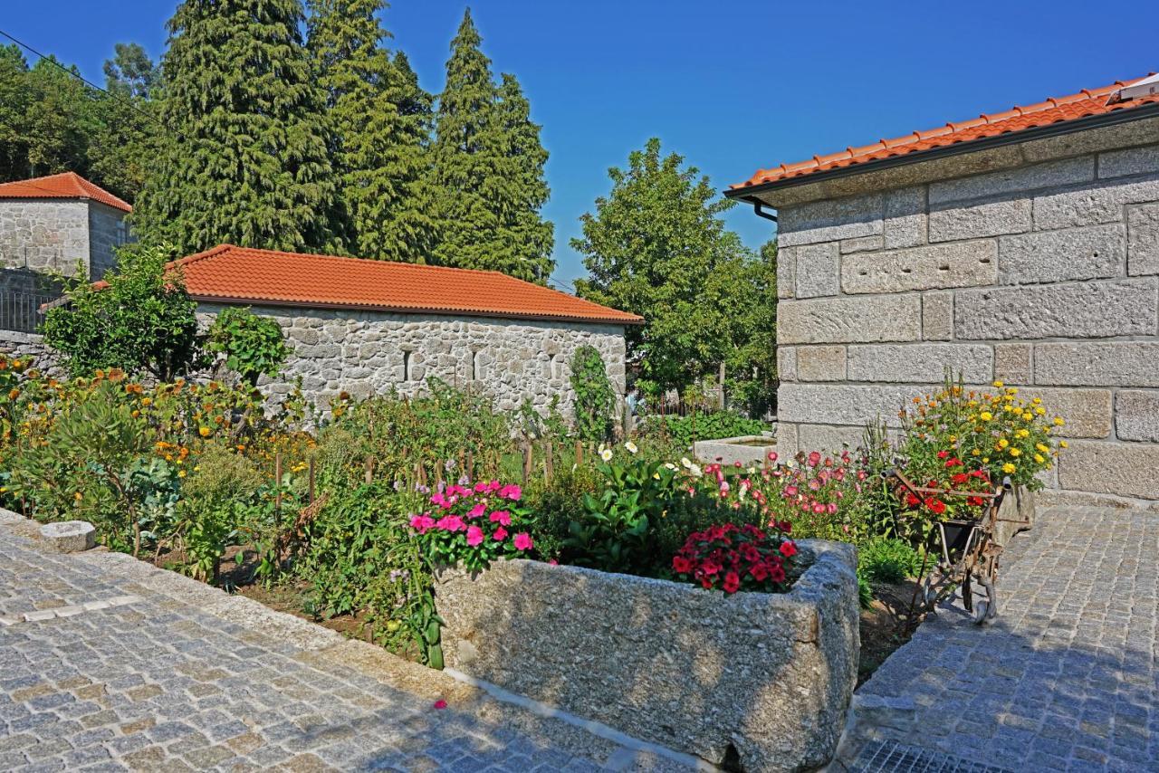 בית הארחה פאפה 	Casa Do Vale מראה חיצוני תמונה