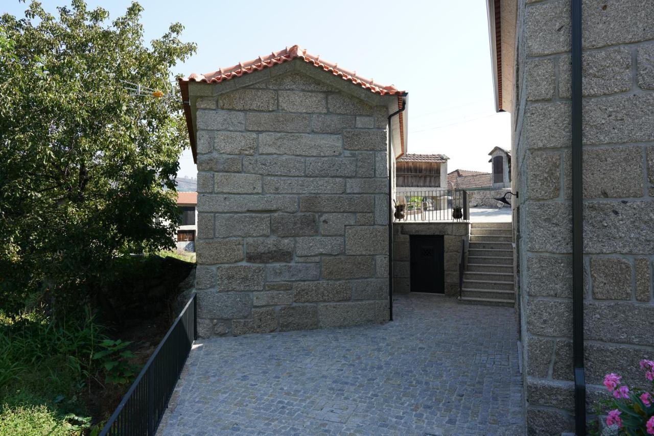 בית הארחה פאפה 	Casa Do Vale מראה חיצוני תמונה